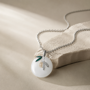 Silver Whisper Necklace